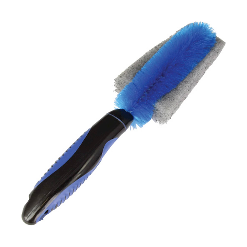 BROSSE À SOIES ET MOUSSE